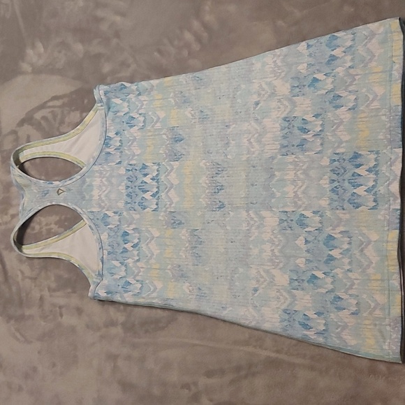 IVIVVA (by Lululemon) TANK - Picture 3 of 4